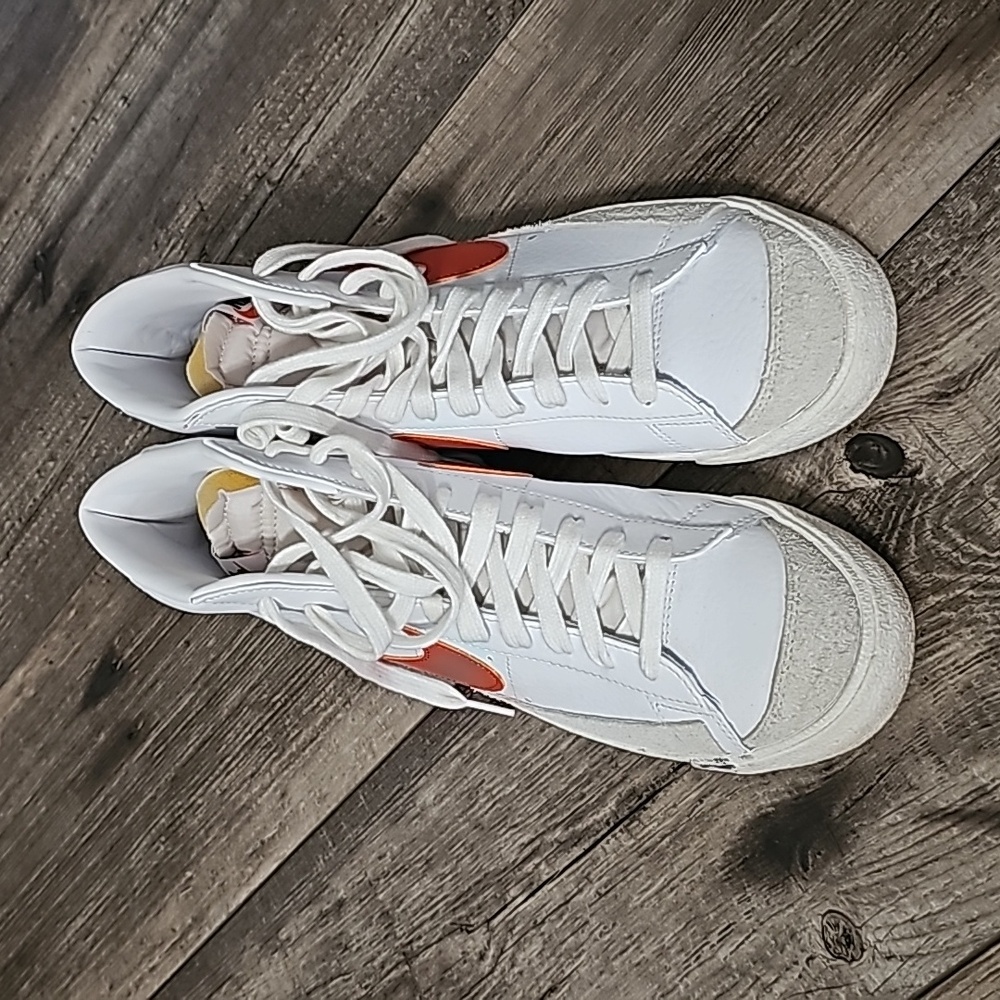 Nike Habnero Red Blazer Mid '77 Shoes - Picture 4 of 10